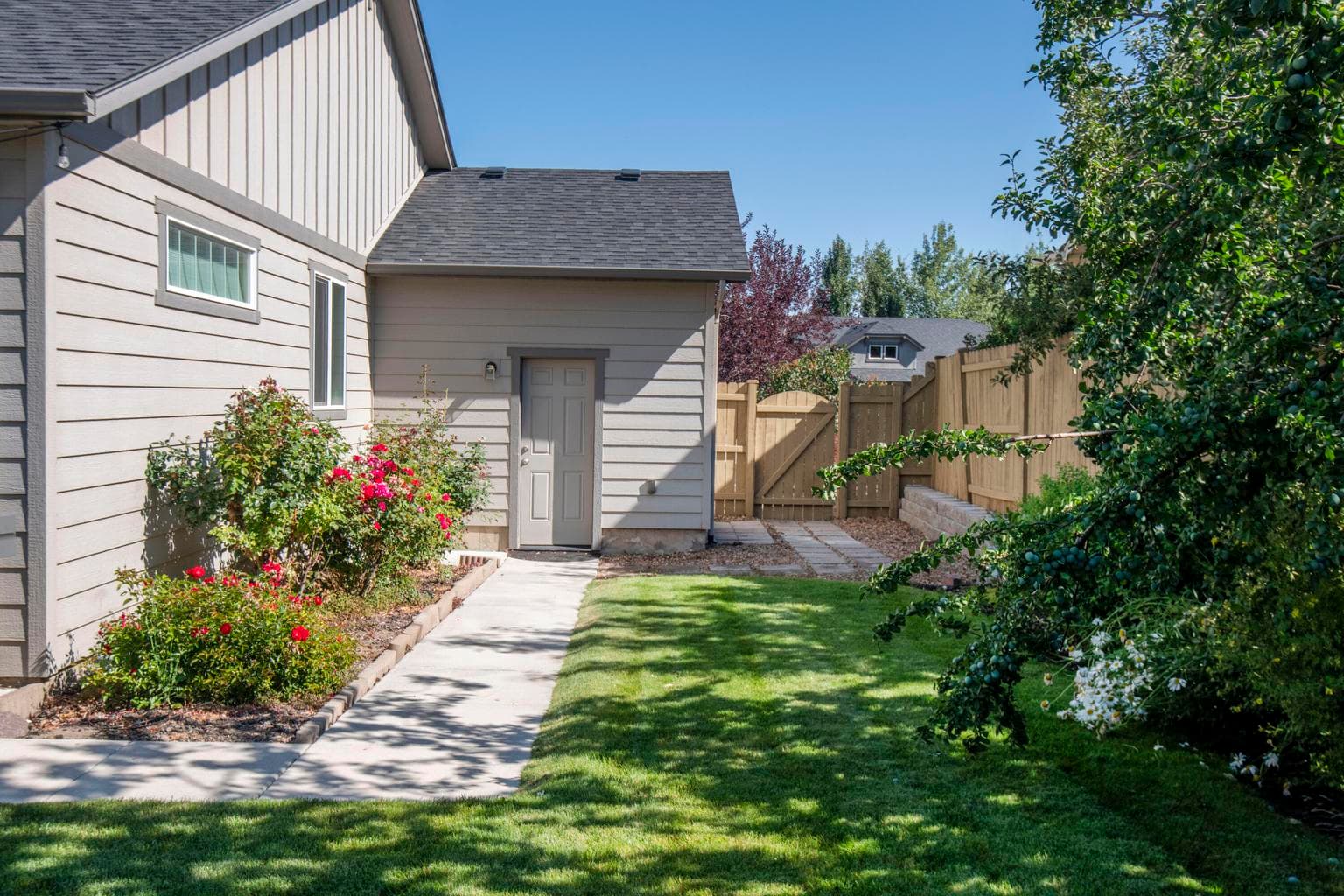 Photo of 4800 SW Umatilla Avenue 24 of 30