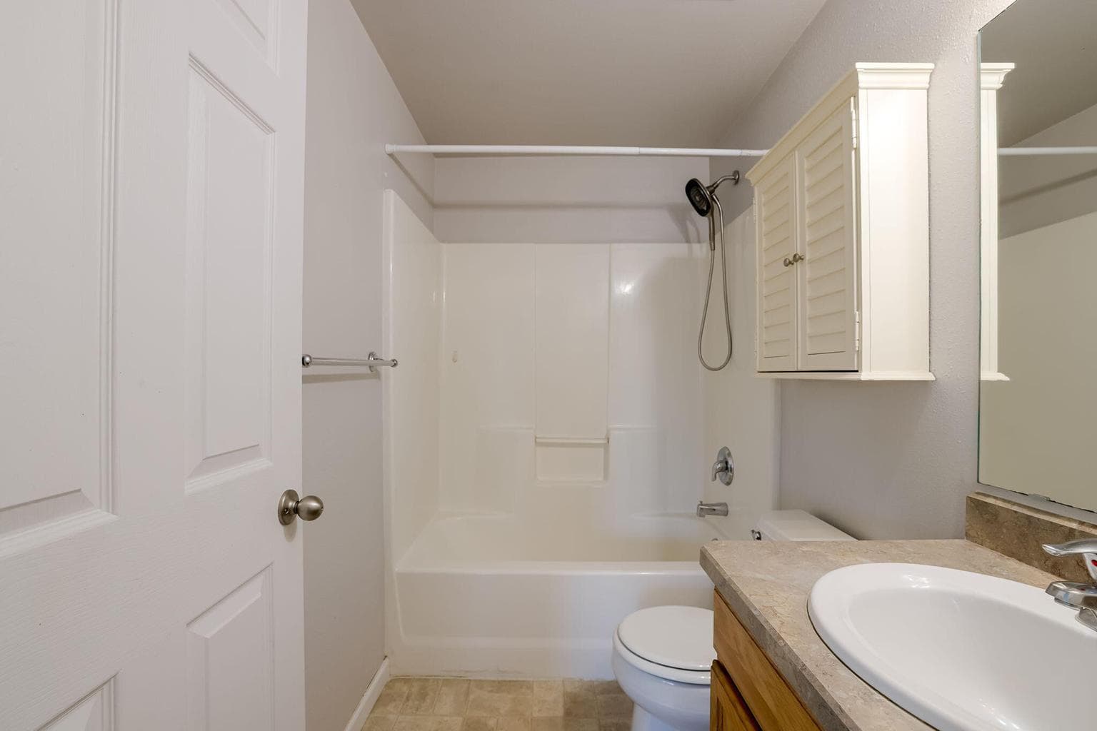 Photo of 516 SE Ponderosa Drive 30 of 38