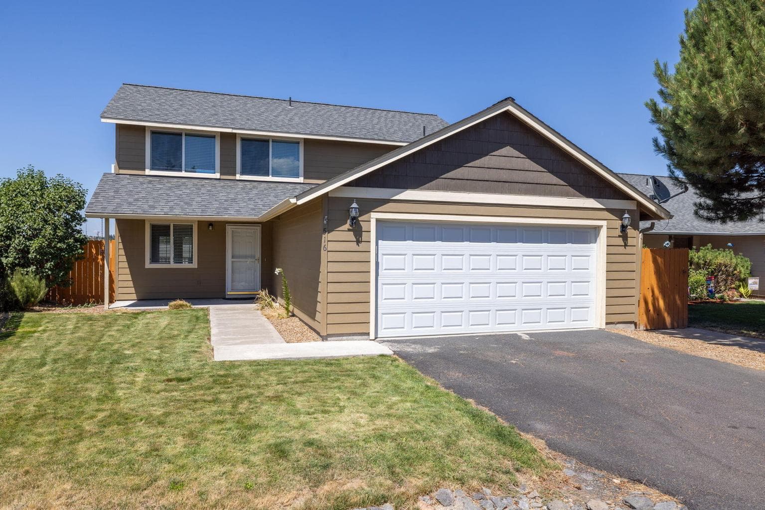 Photo of 516 Ponderosa 2 of 38