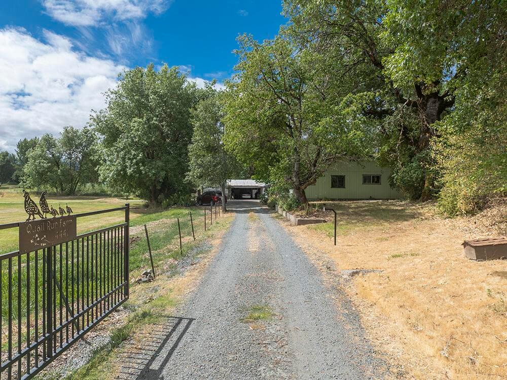 Photo of 4441 Upper River 1 of 60