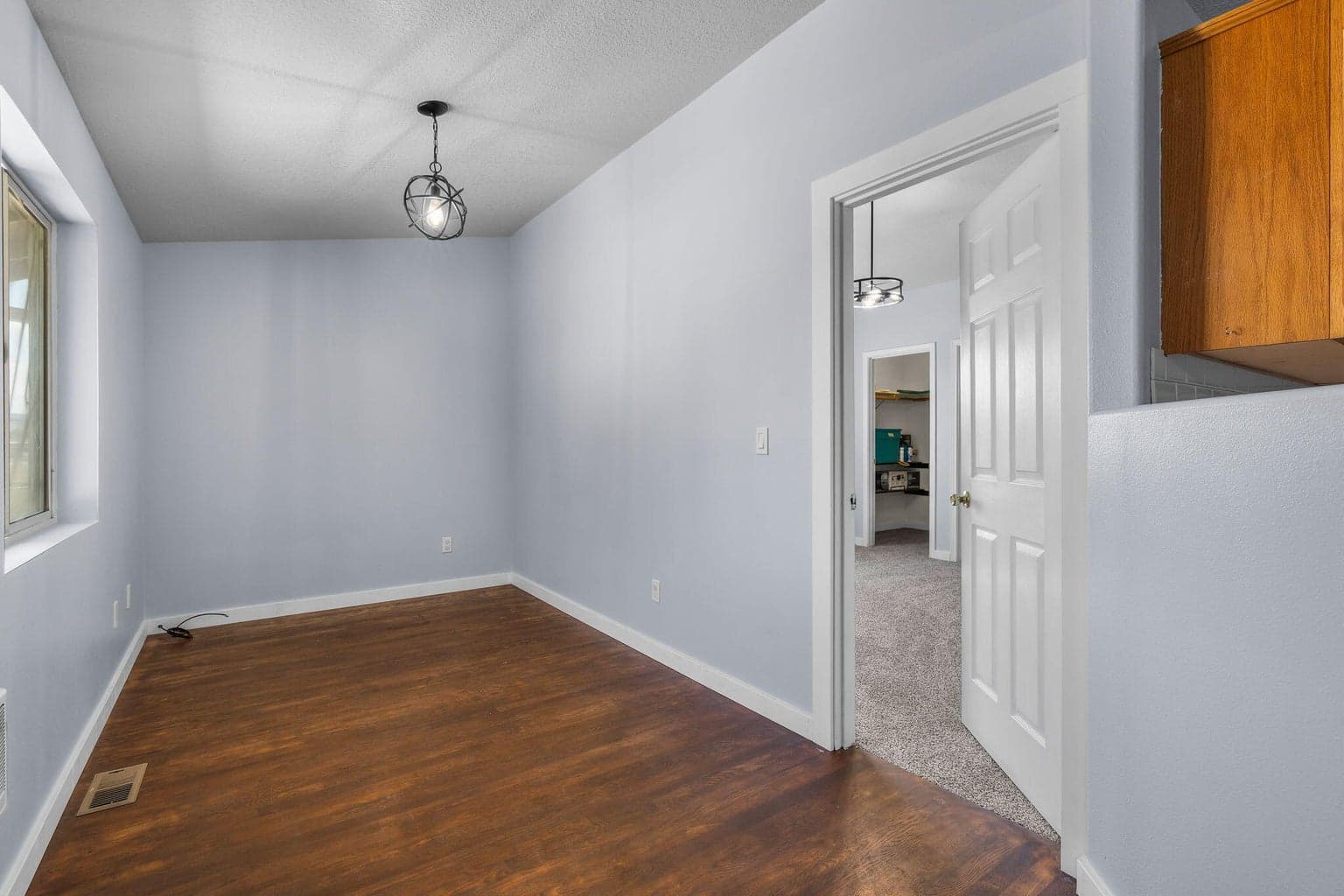 Photo of 2265 NE Cherry Loop 14 of 30