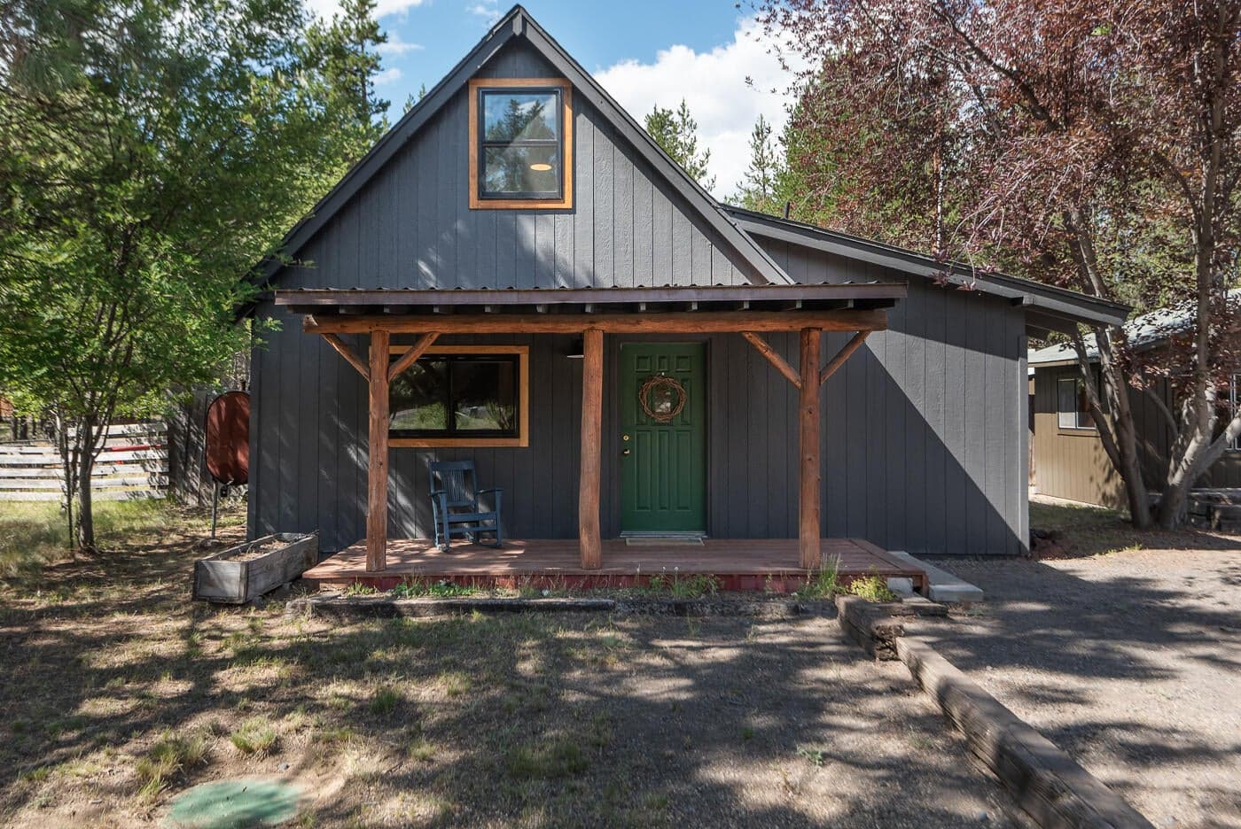 Photo of 15956 Burgess Road 1 of 16