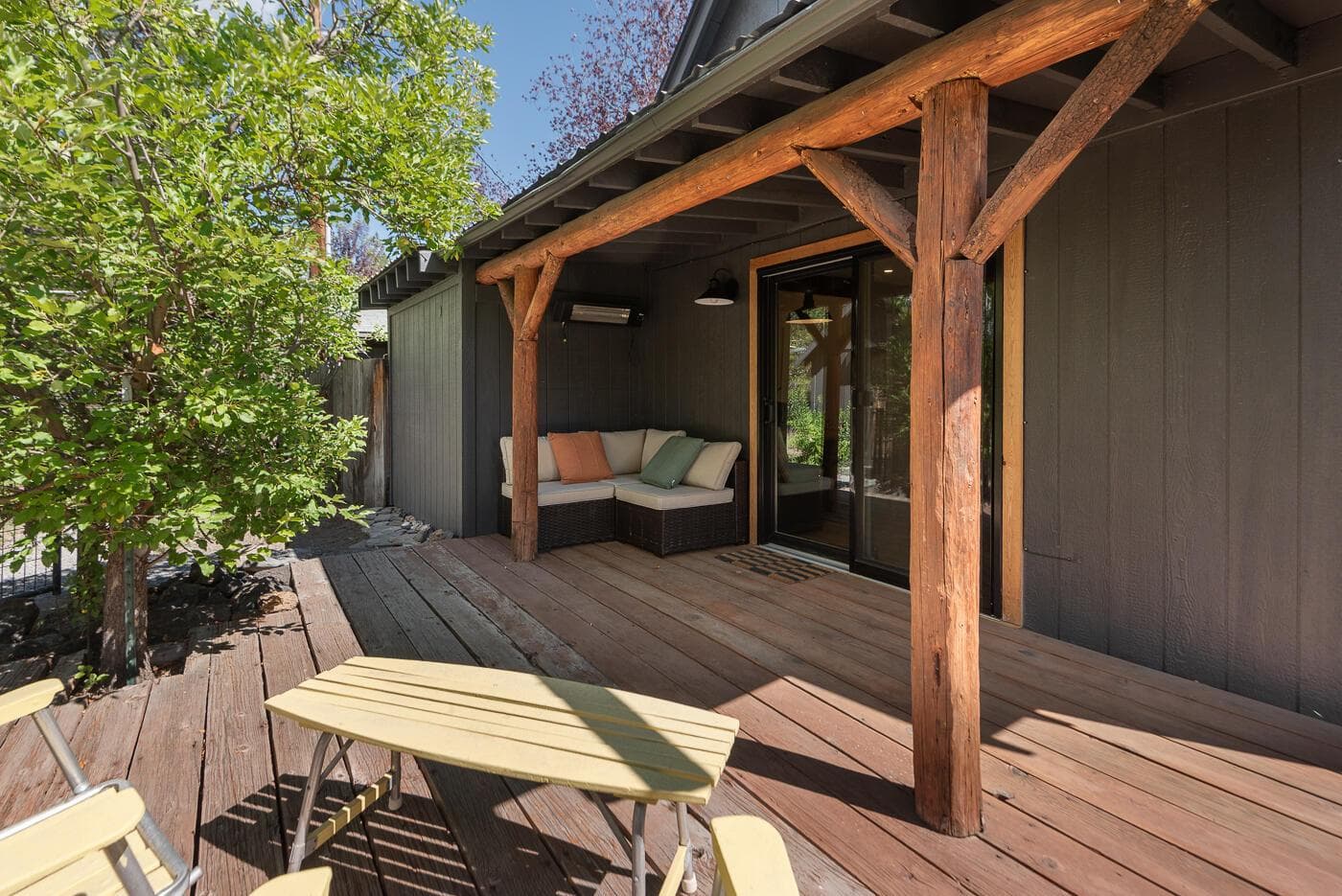 Photo of 15956 Burgess Road 12 of 16