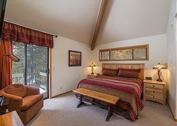 Photo of 57383 Lowland Lane 10 of 22