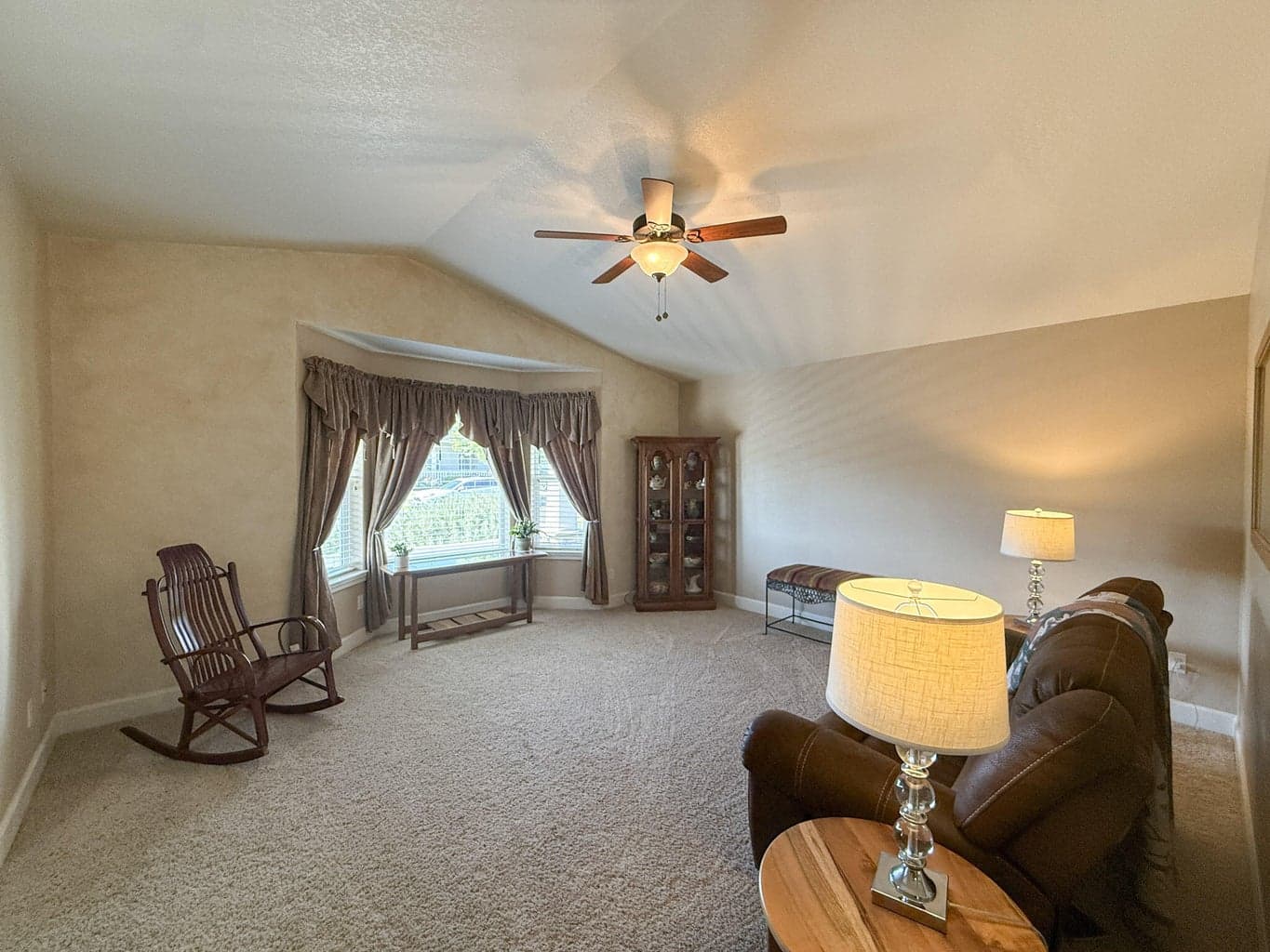 Photo of 899 Cobblestone 4 of 30
