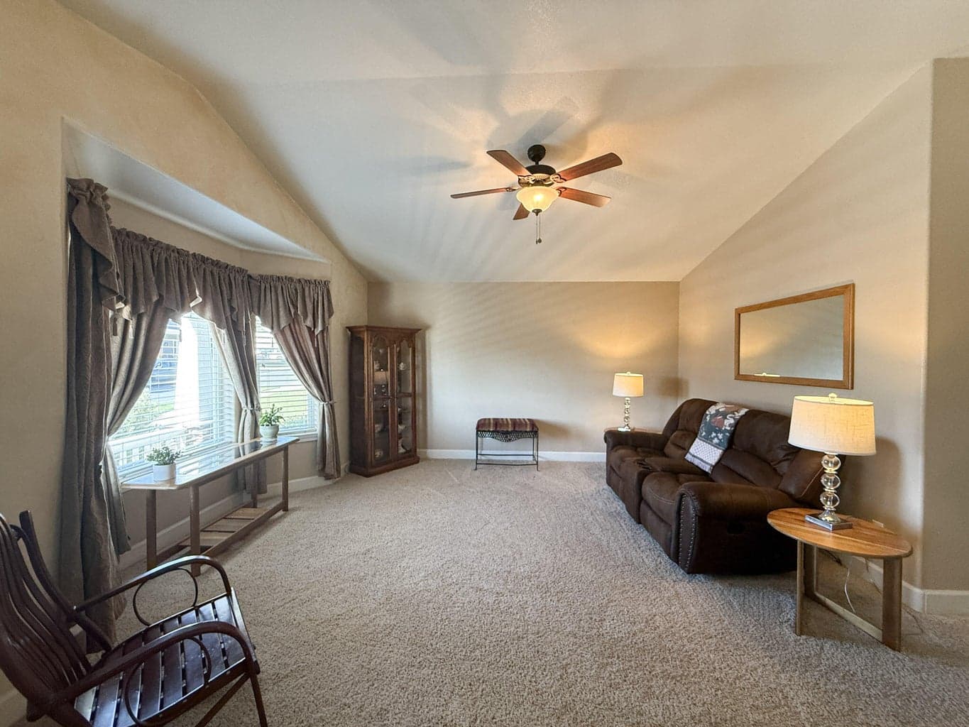 Photo of 899 Cobblestone 5 of 30