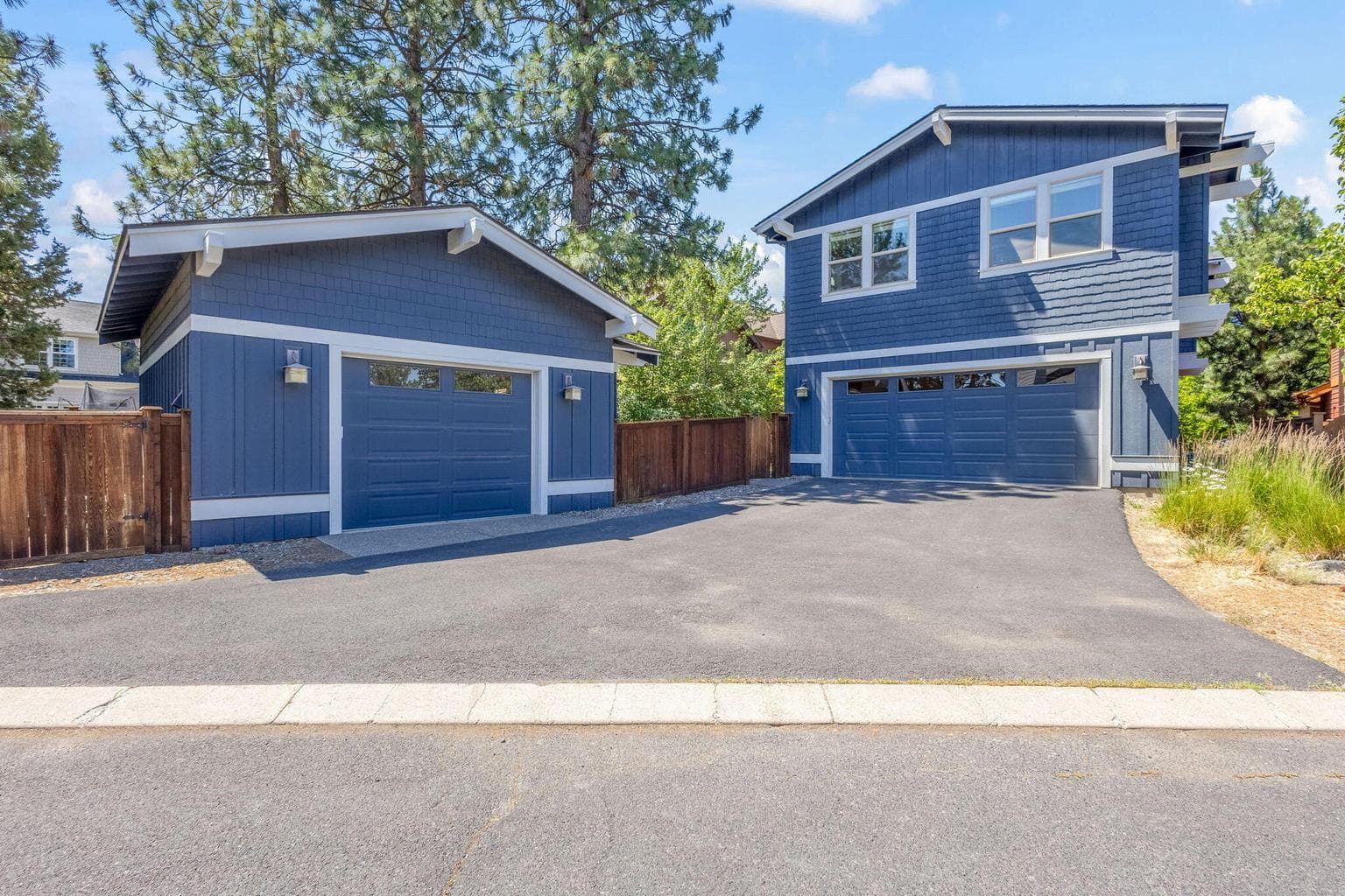 Photo of 810 NW Fort Clatsop Street 48 of 54