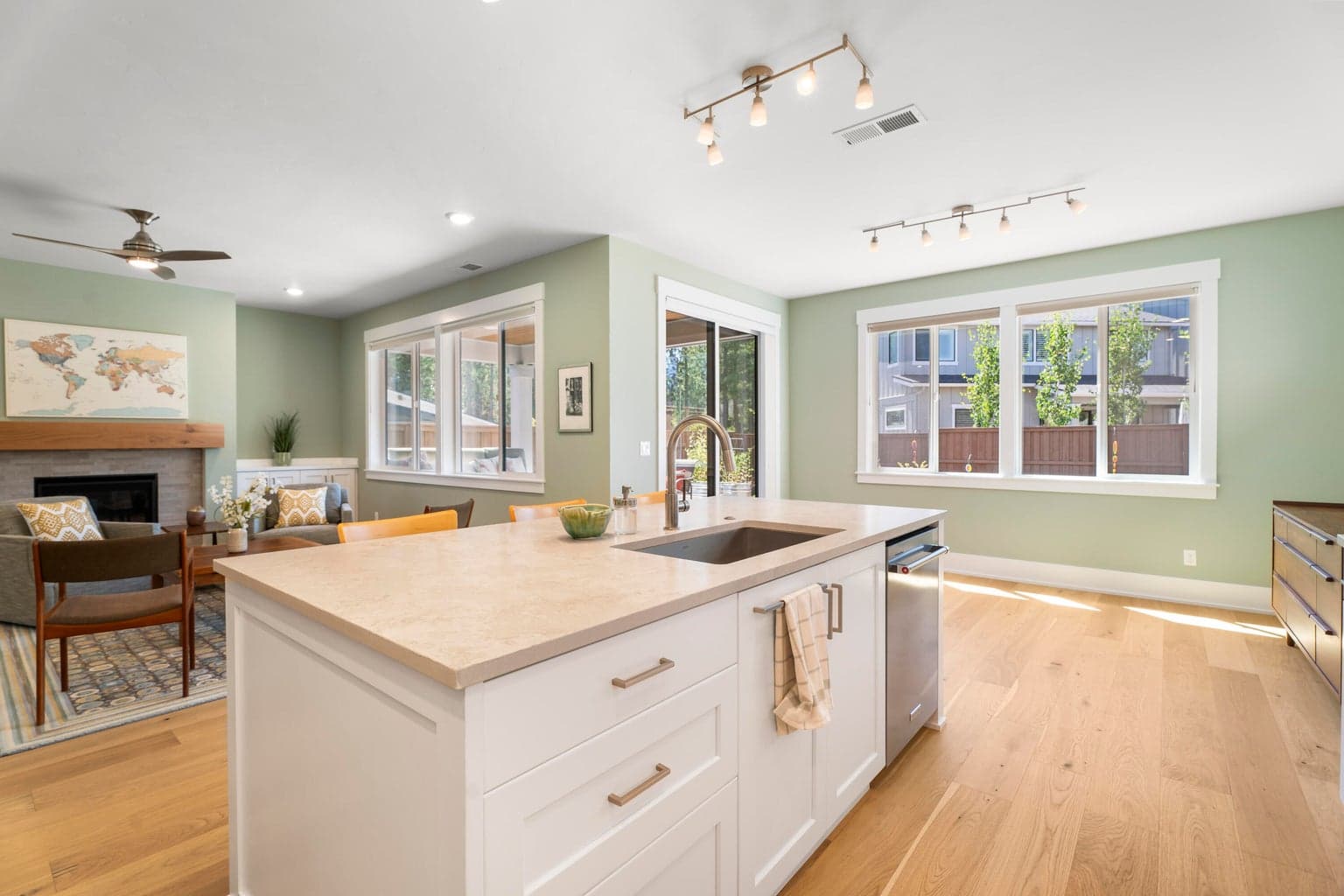 Photo of 3263 NW Jesse Place 14 of 40