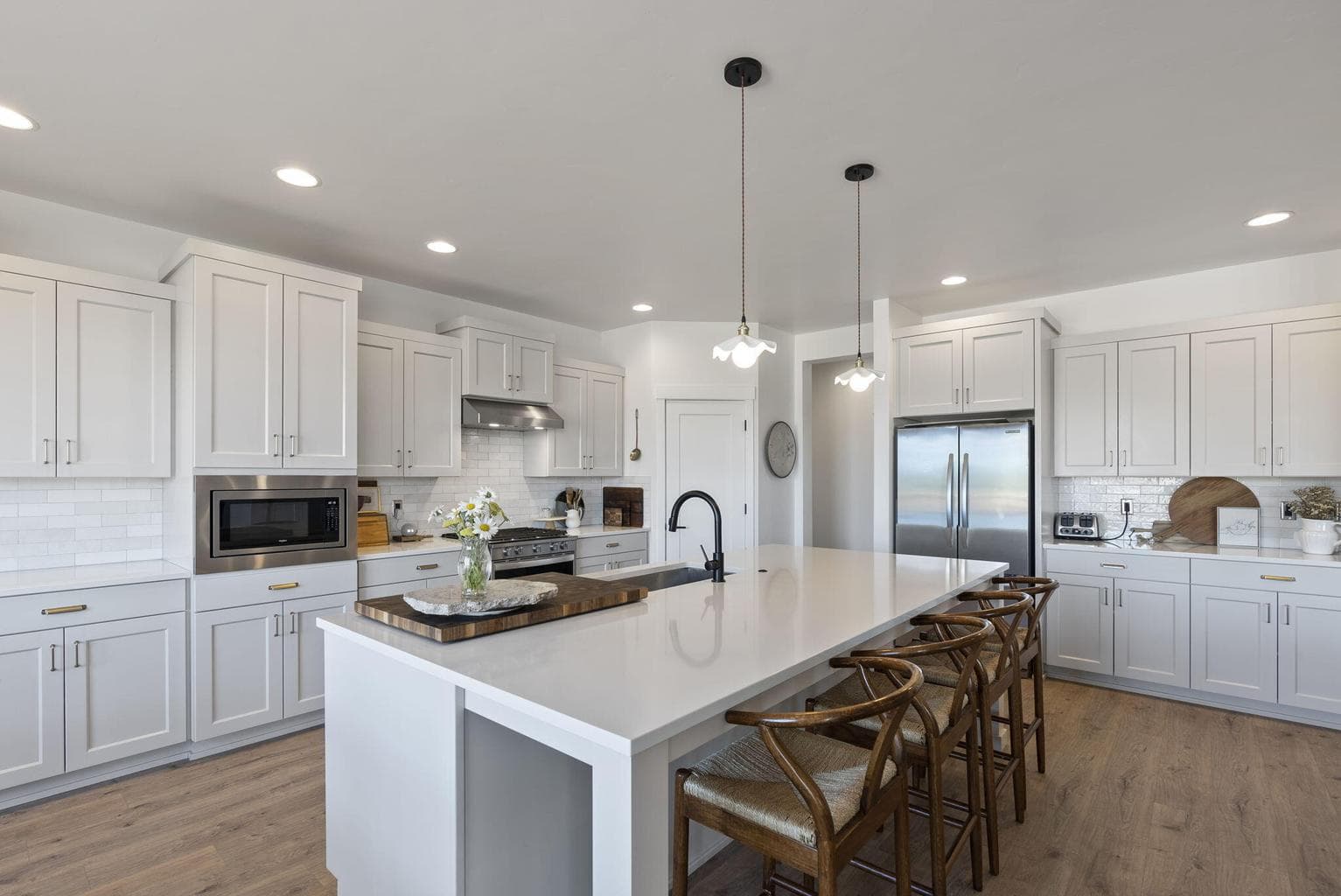 Photo of 3811 NE Oakside 23 of 101
