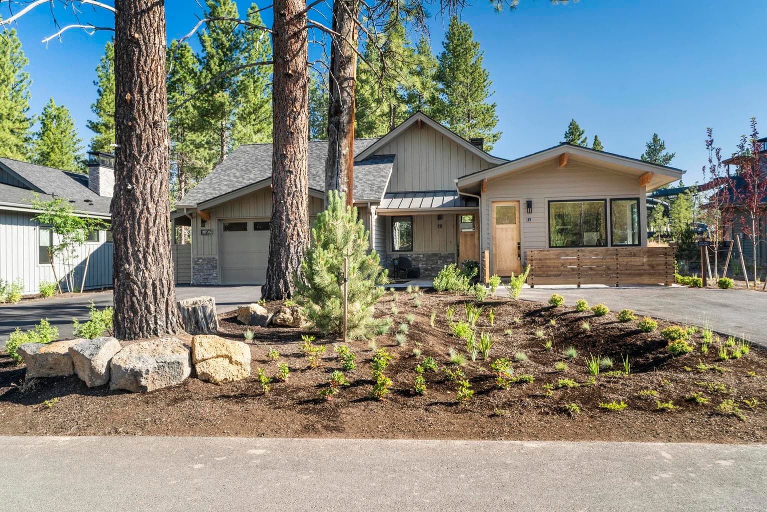 Photo of 18196 Forestbrook 1 of 64