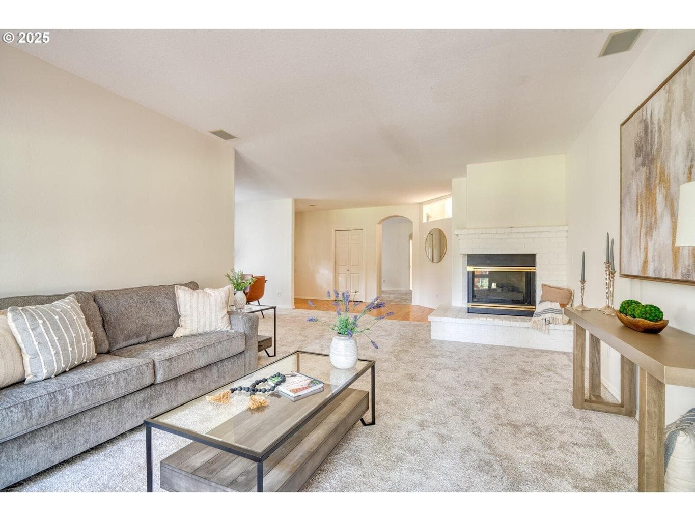 Photo of 60845 Willow Creek Loop 11 of 48