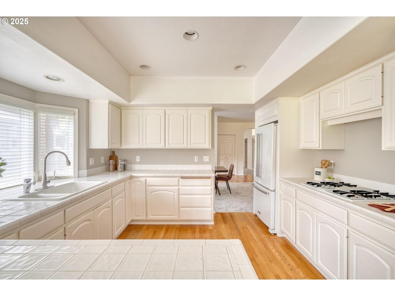 Photo of 60845 Willow Creek Loop 17 of 48