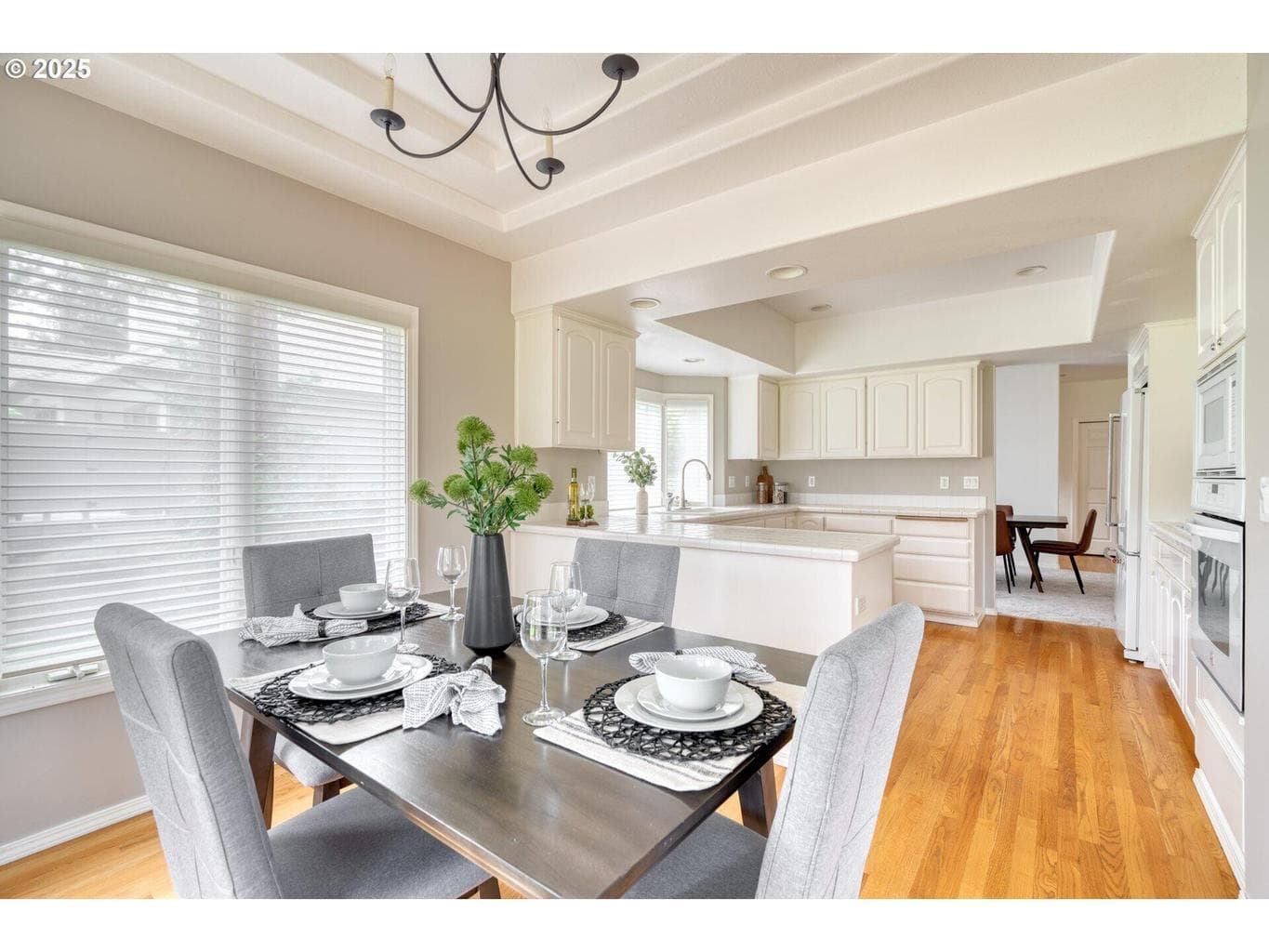 Photo of 60845 Willow Creek Loop 21 of 48