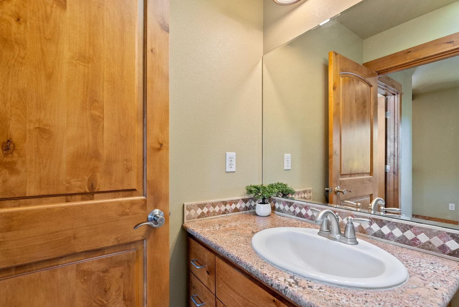 Upstairs Bathroom (2); Tub & shower.