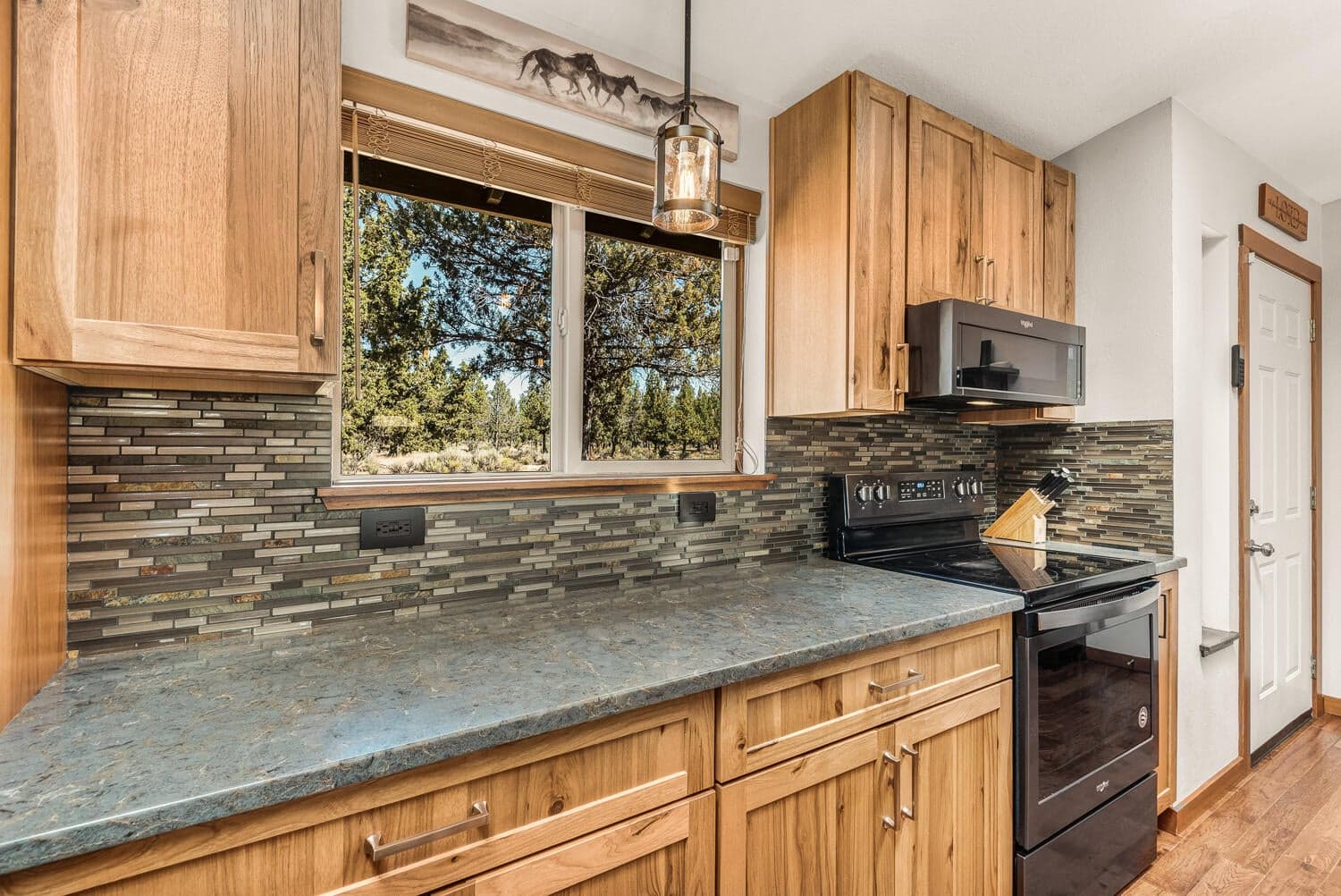 Photo of 18380 Goldcoach Road 7 of 40