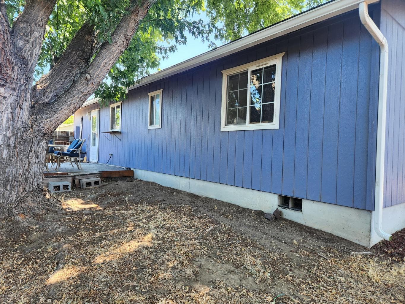 Photo of 28 NE Hillcrest Street 20 of 26
