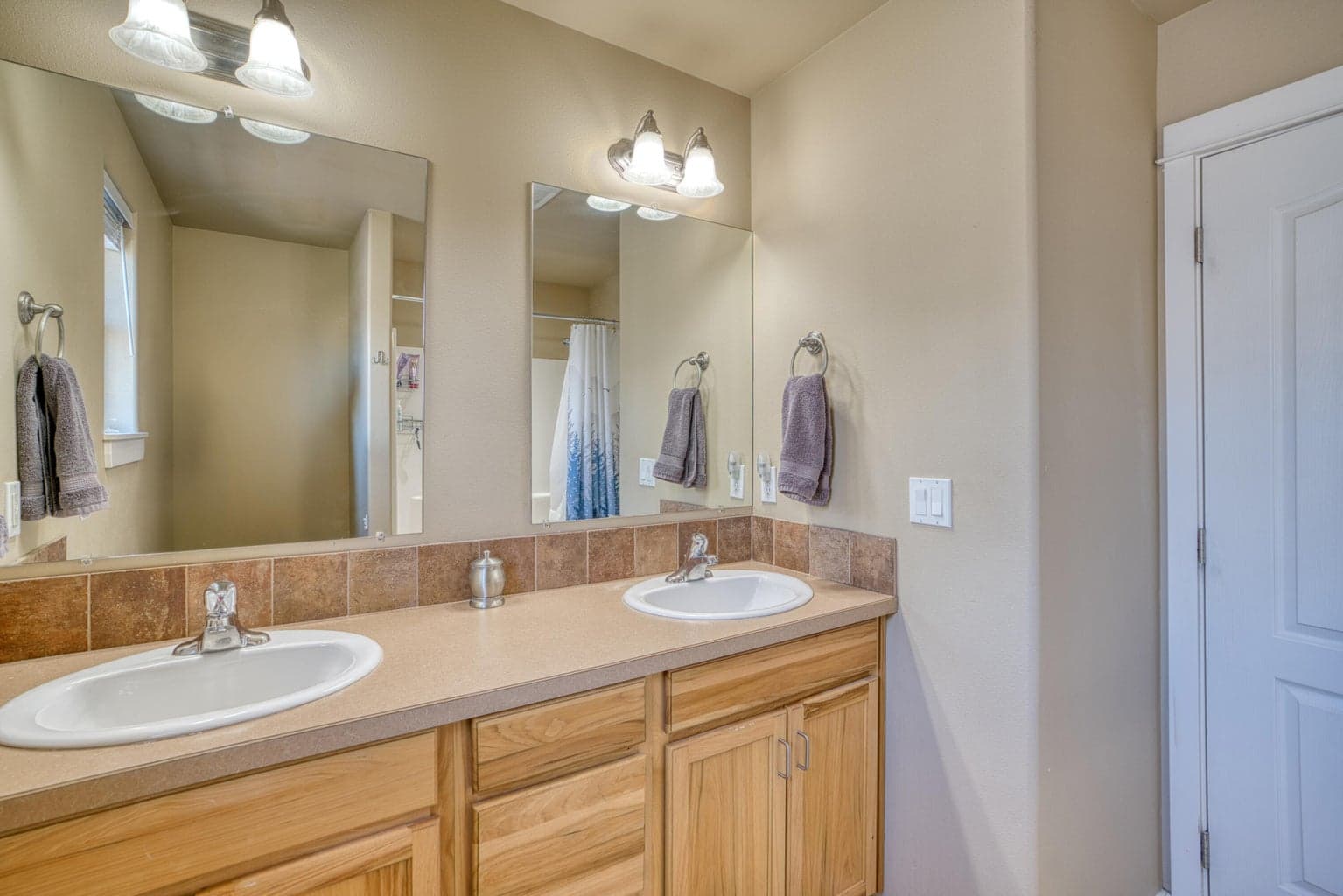 Photo of 21323 Oconnor Way 26 of 43