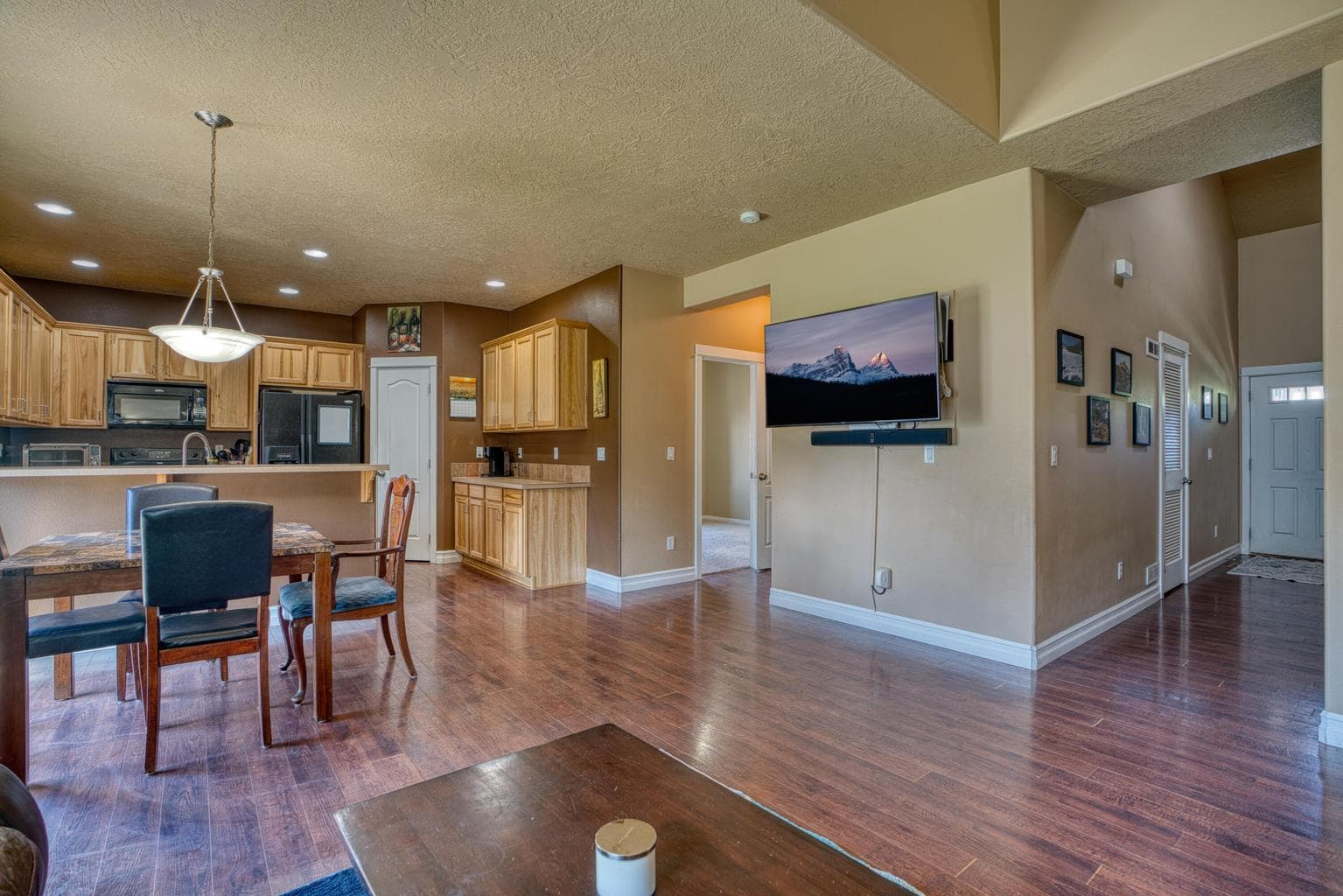 Photo of 21323 Oconnor Way 7 of 43