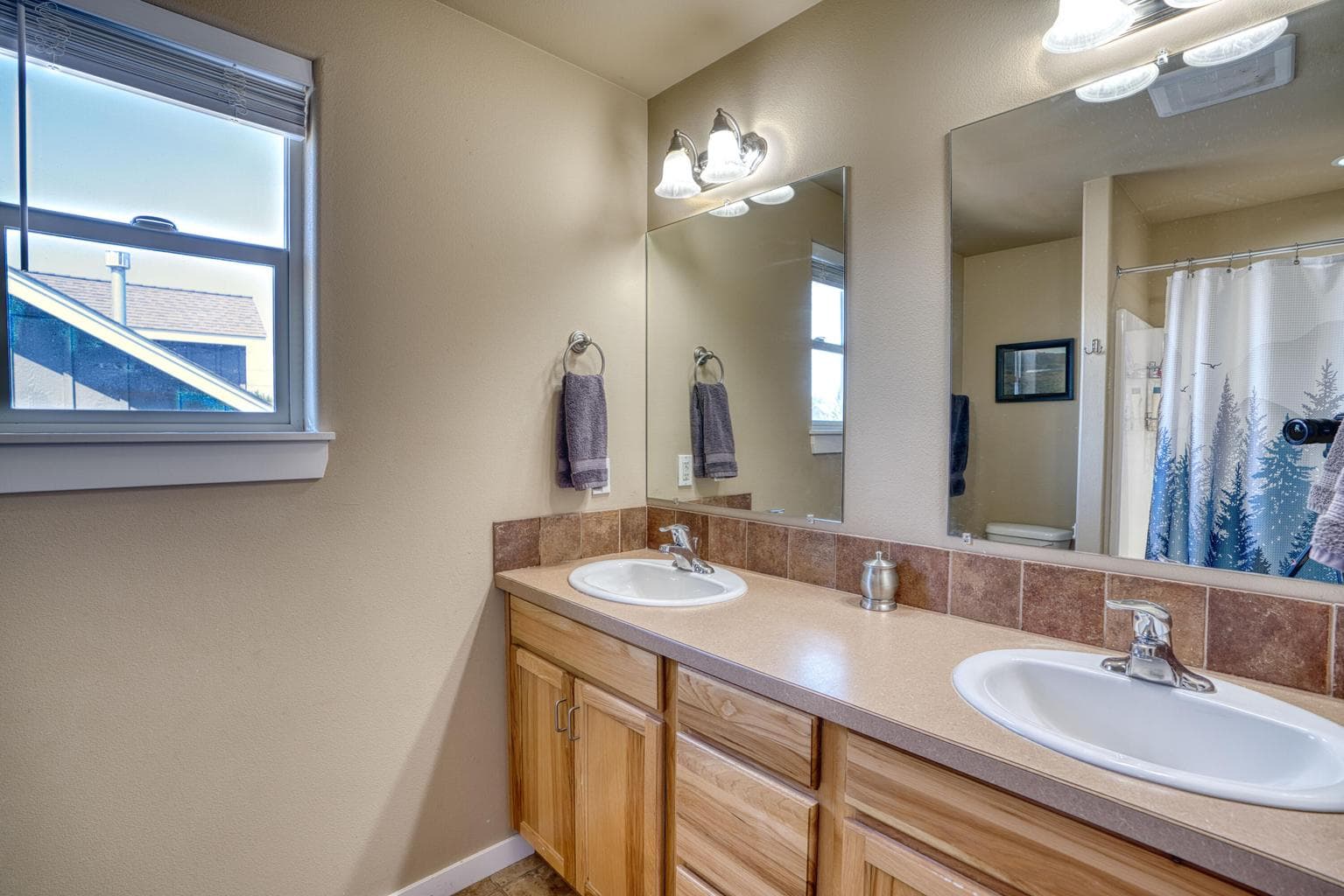 Photo of 21323 Oconnor Way 25 of 43