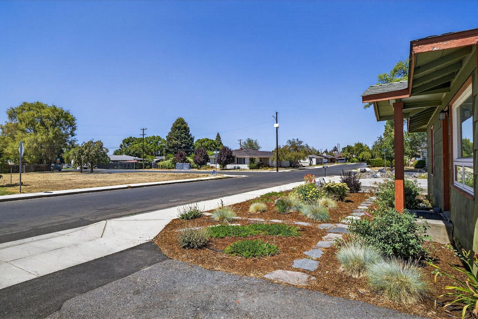 Photo of 1016 12th 4 of 20