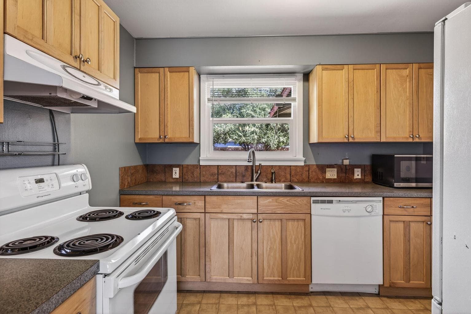 Photo of 1016 SW 12th Street 12 of 20