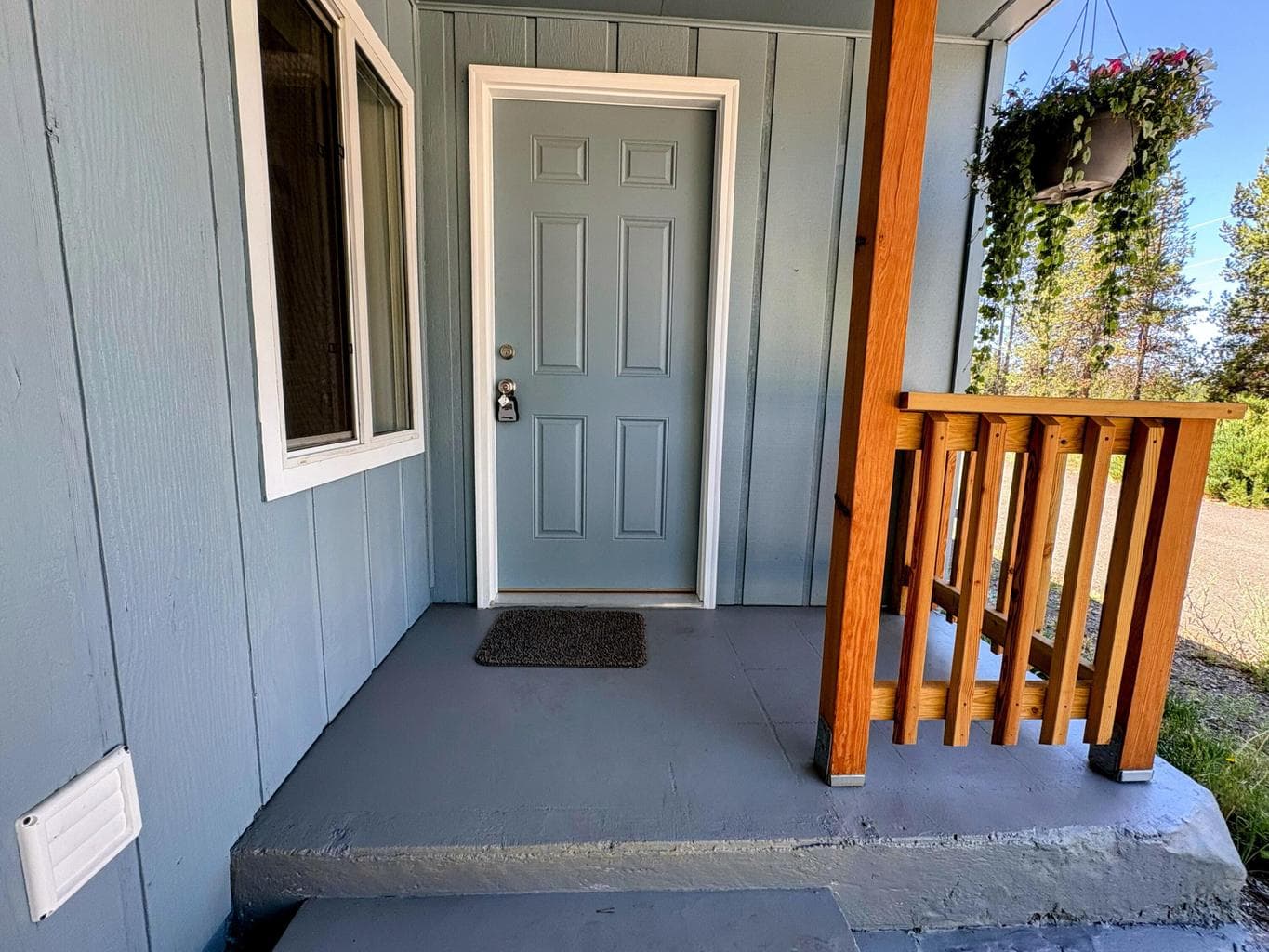 Photo of 52244 Huntington Road 4 of 34