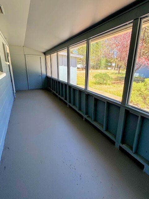 Photo of 52244 Huntington Road 23 of 34