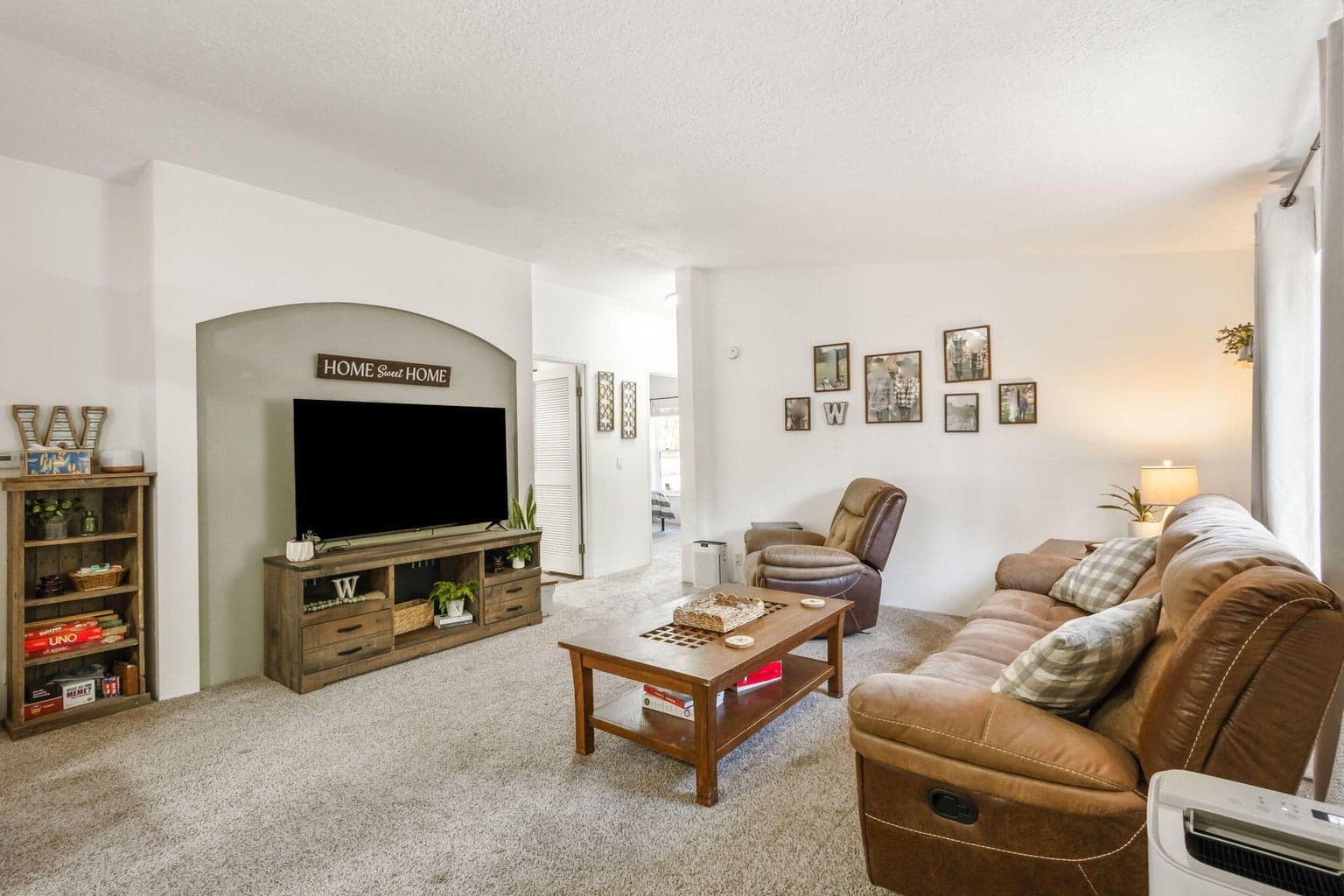 Photo of 16133 Del Pino Drive 5 of 36