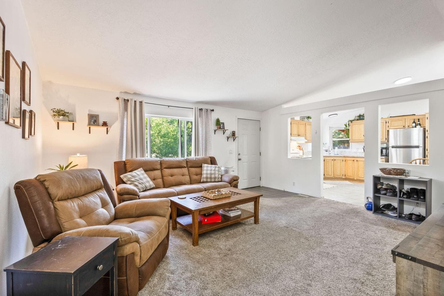 Photo of 16133 Del Pino Drive 8 of 36