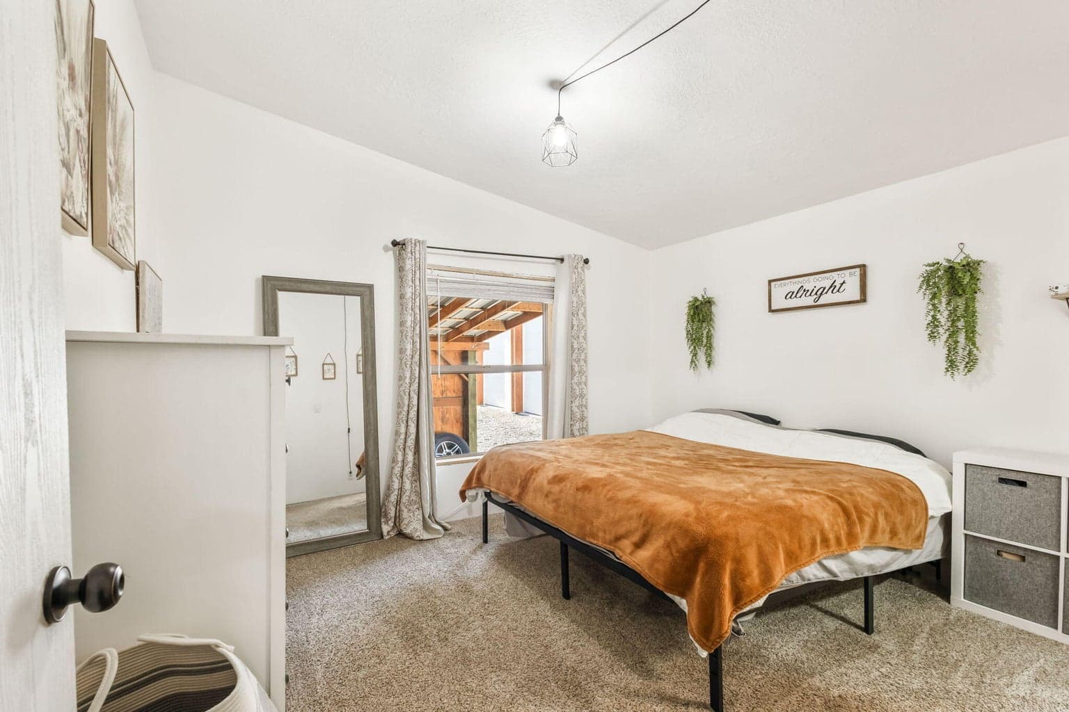 Photo of 16133 Del Pino Drive 14 of 36