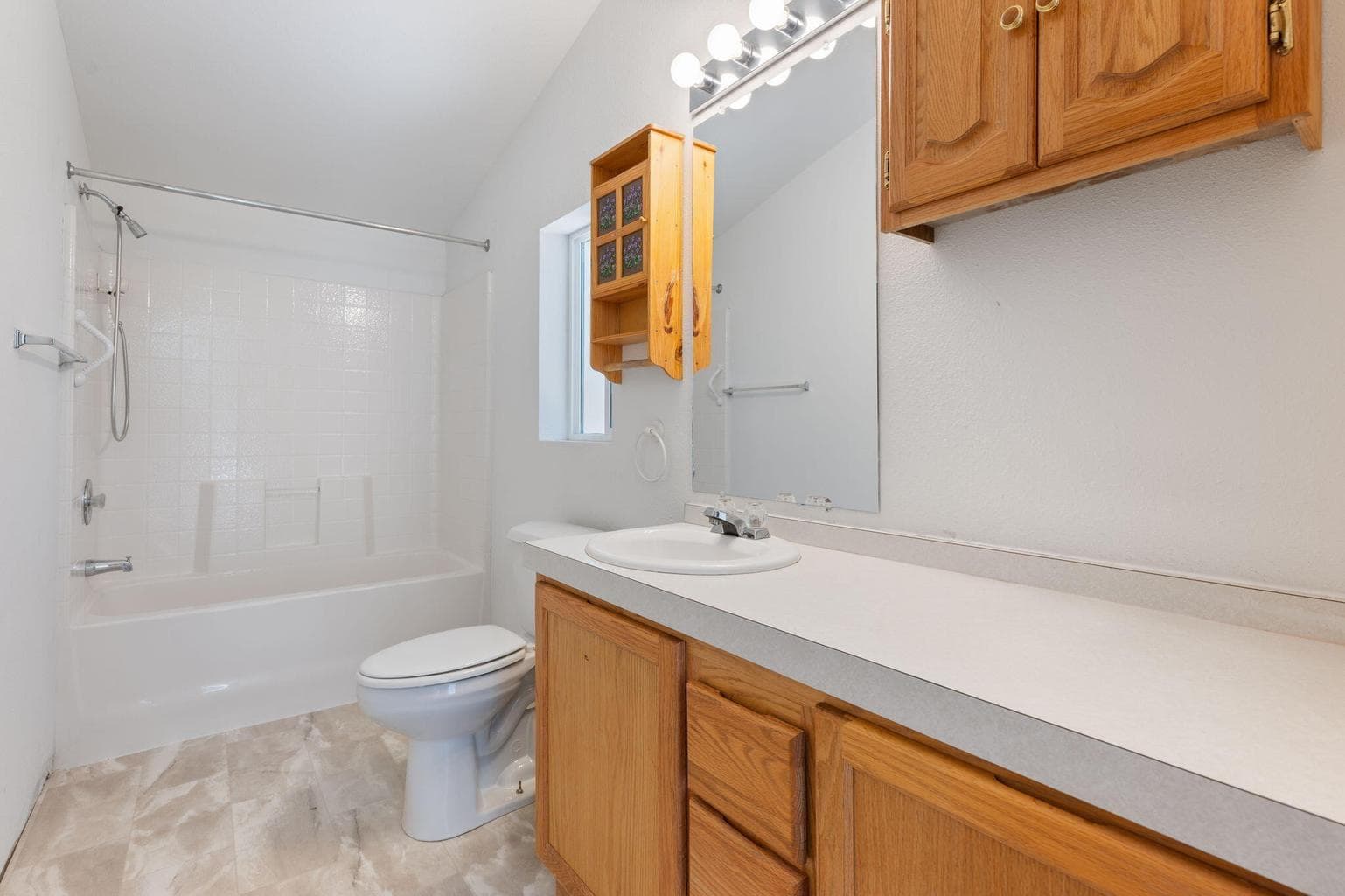 Photo of 15660 Woodgreen Court 20 of 39