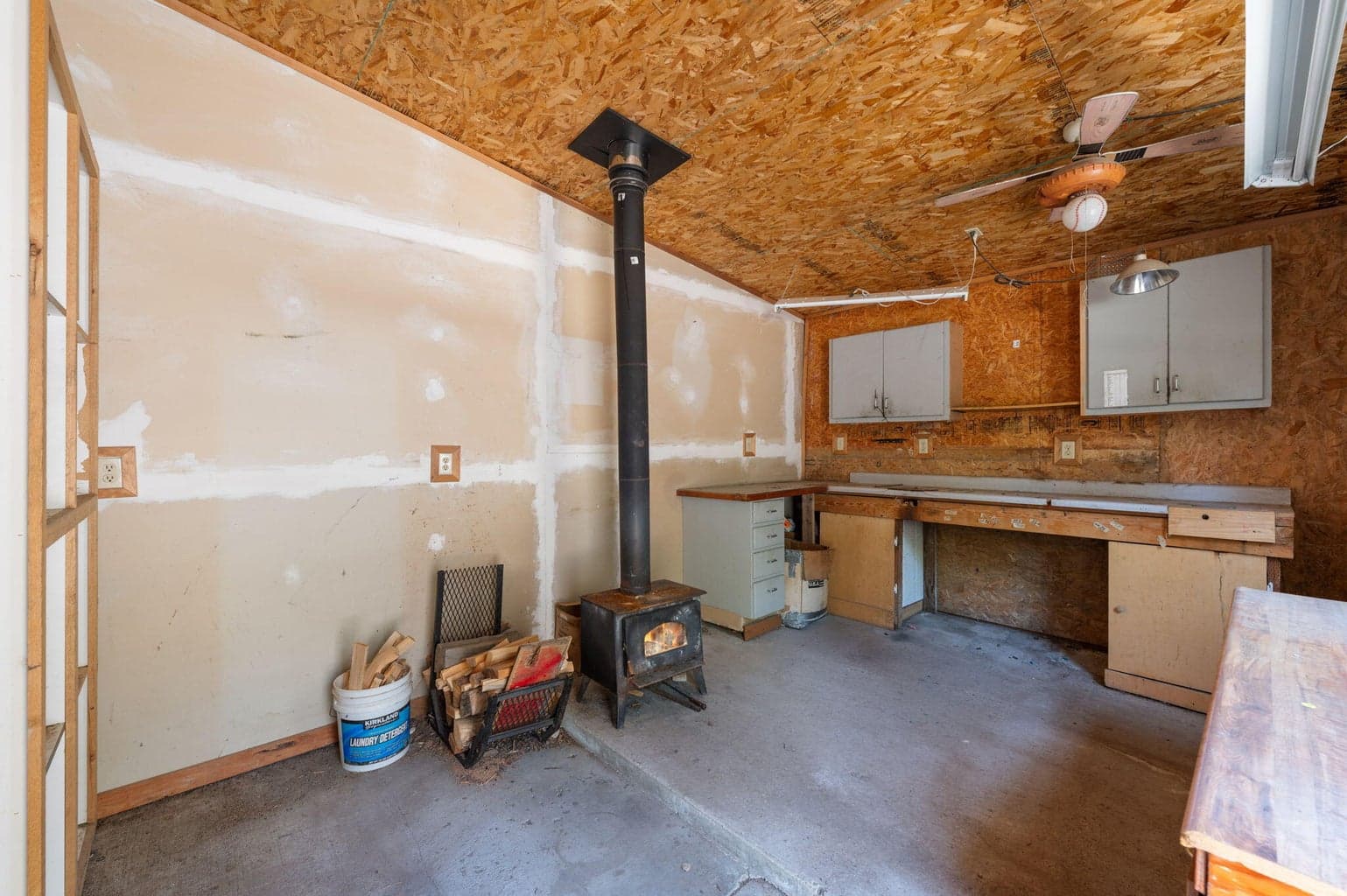 Photo of 15660 Woodgreen Court 25 of 39