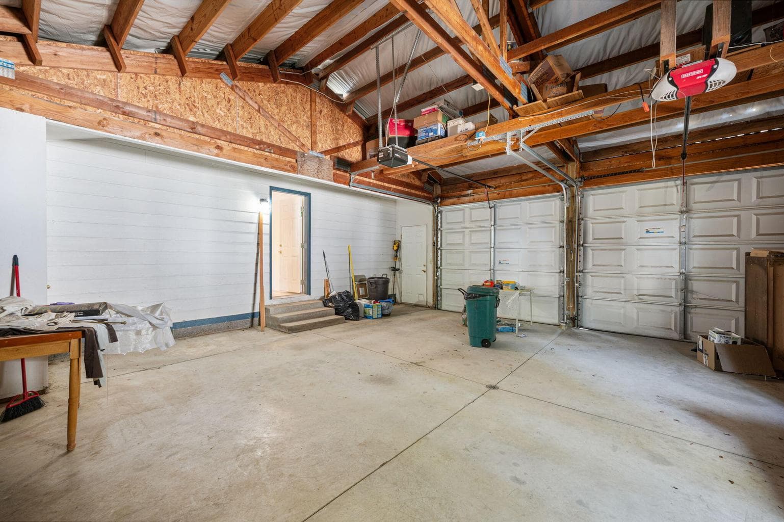 Photo of 15660 Woodgreen Court 26 of 39