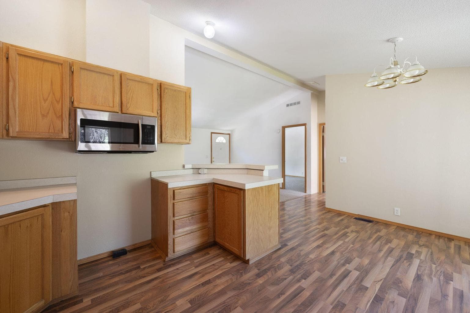 Photo of 15660 Woodgreen Court 12 of 39