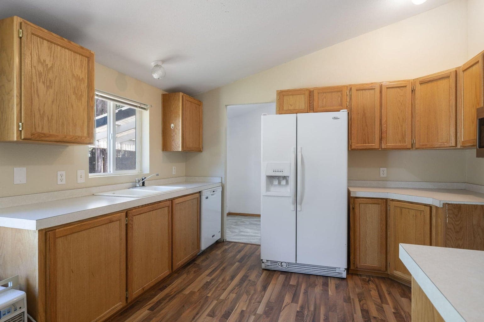 Photo of 15660 Woodgreen Court 11 of 39