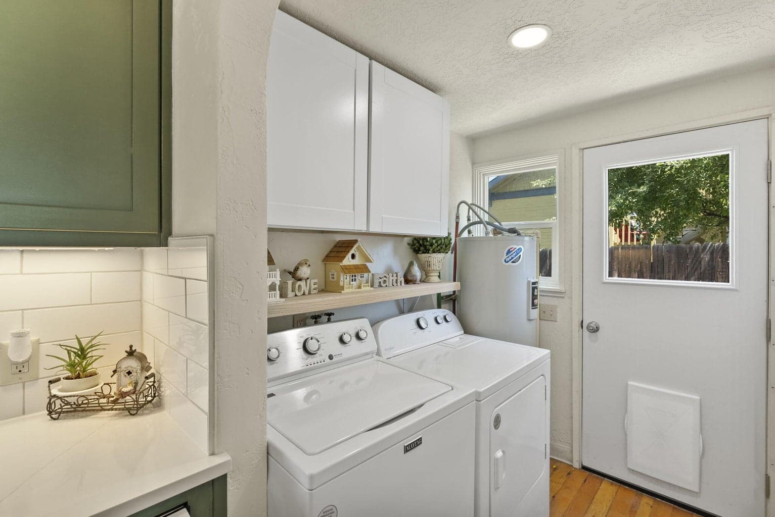 Photo of 635 NW 2nd Street 22 of 23