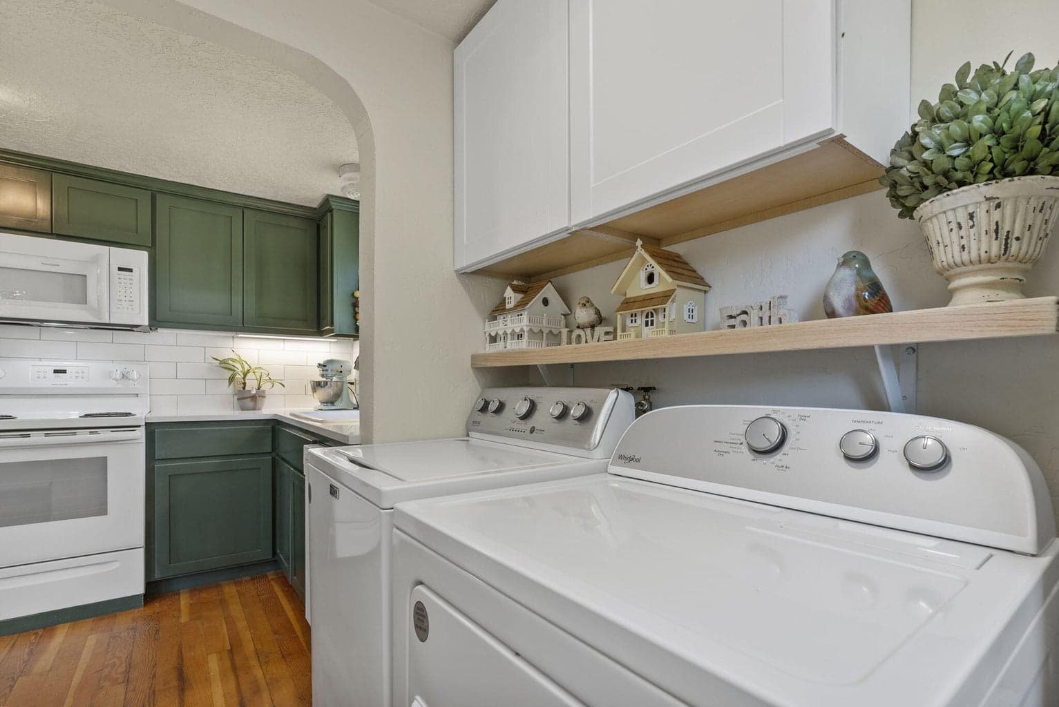 Photo of 635 NW 2nd Street 23 of 23