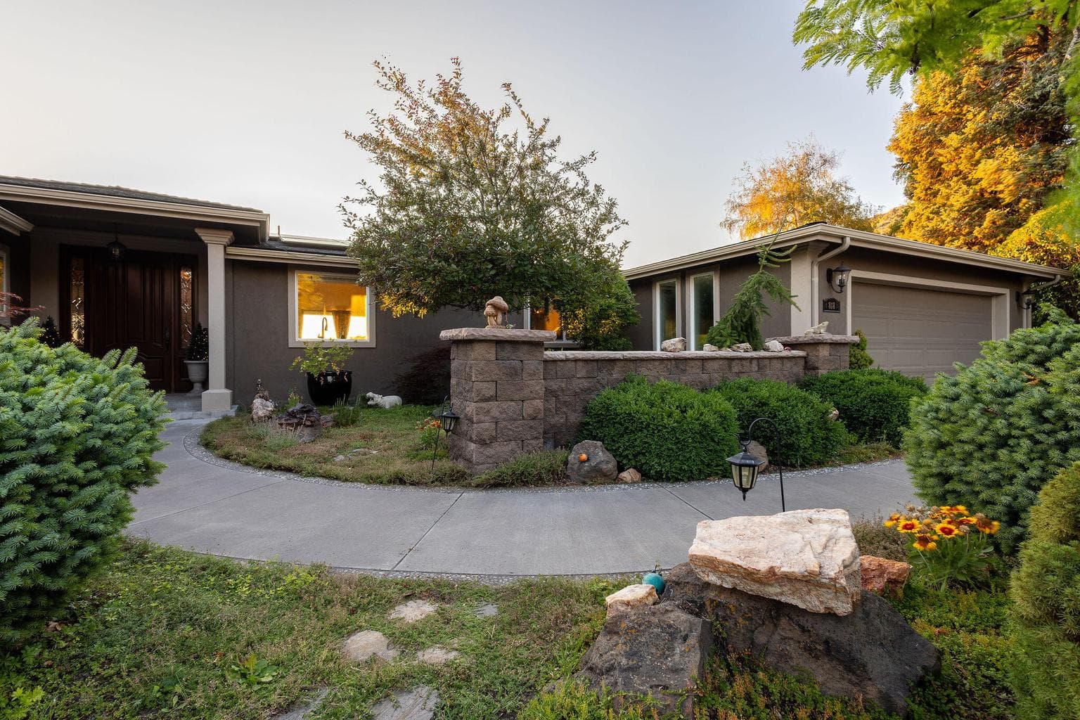Photo of 818 Loma Linda 2 of 50