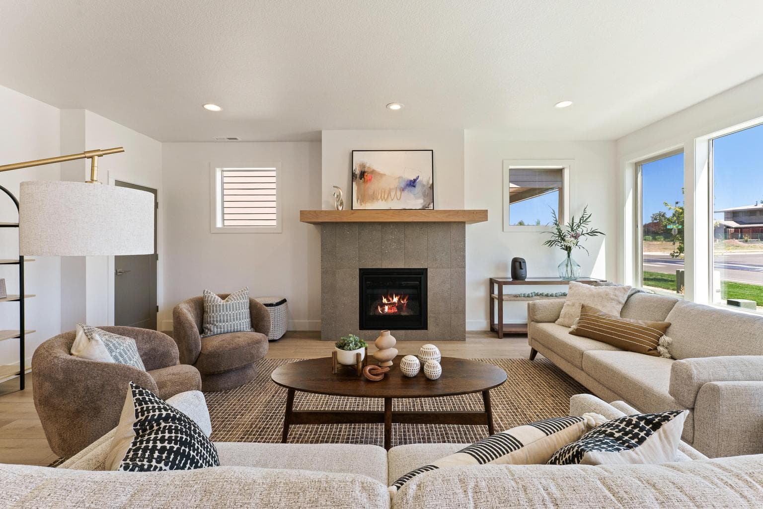Photo of 21170 Beall 5 of 42
