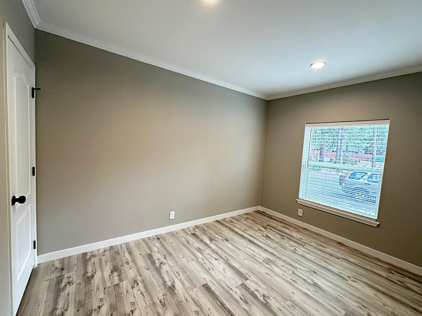 Photo of 61170 Chuckanut Drive 29 of 45