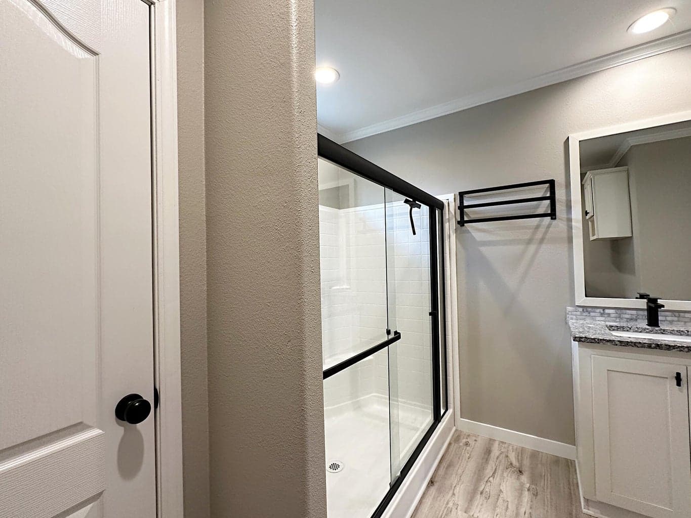 Photo of 61170 Chuckanut Drive 19 of 45