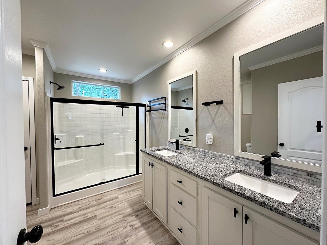 Photo of 61170 Chuckanut Drive 18 of 45