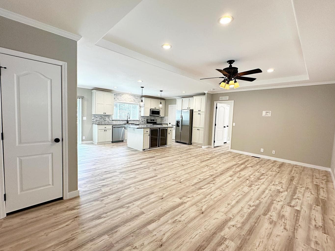 Photo of 61170 Chuckanut Drive 6 of 45