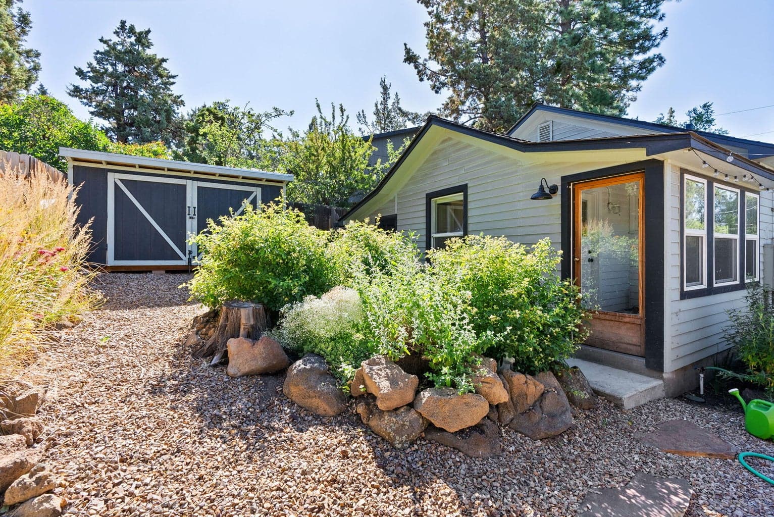 Photo of 664 NE Quimby Avenue 25 of 53