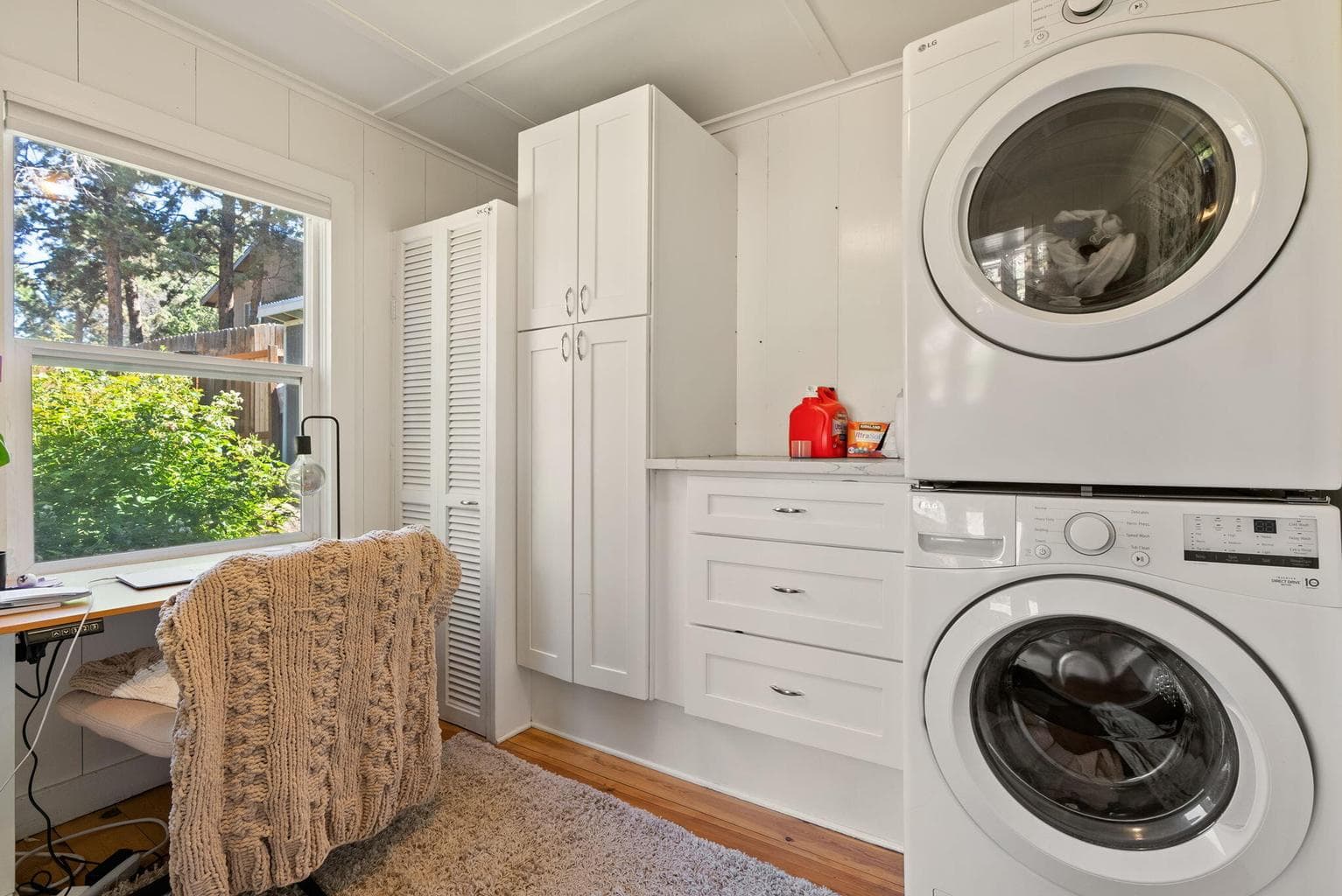 Photo of 664 NE Quimby Avenue 20 of 53