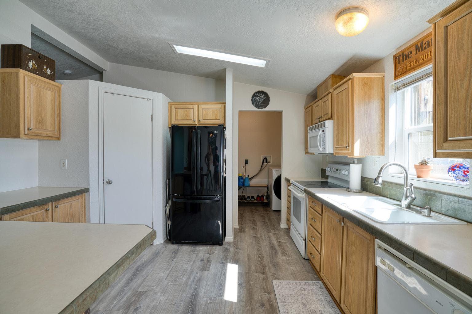 Photo of 5403 NE Wainwright Road 20 of 39