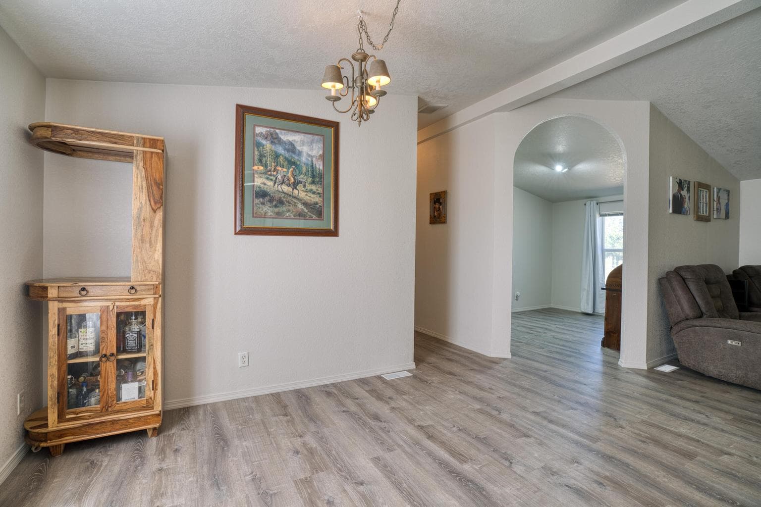 Photo of 5403 NE Wainwright Road 24 of 39