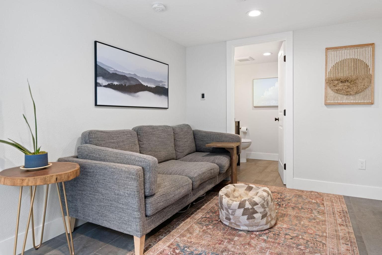 Office/Guest Suite