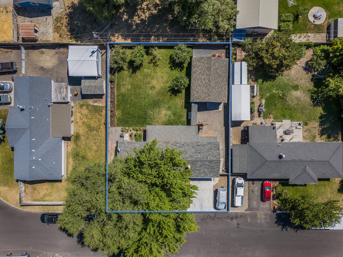 Photo of 552 SE Holly Street 26 of 28