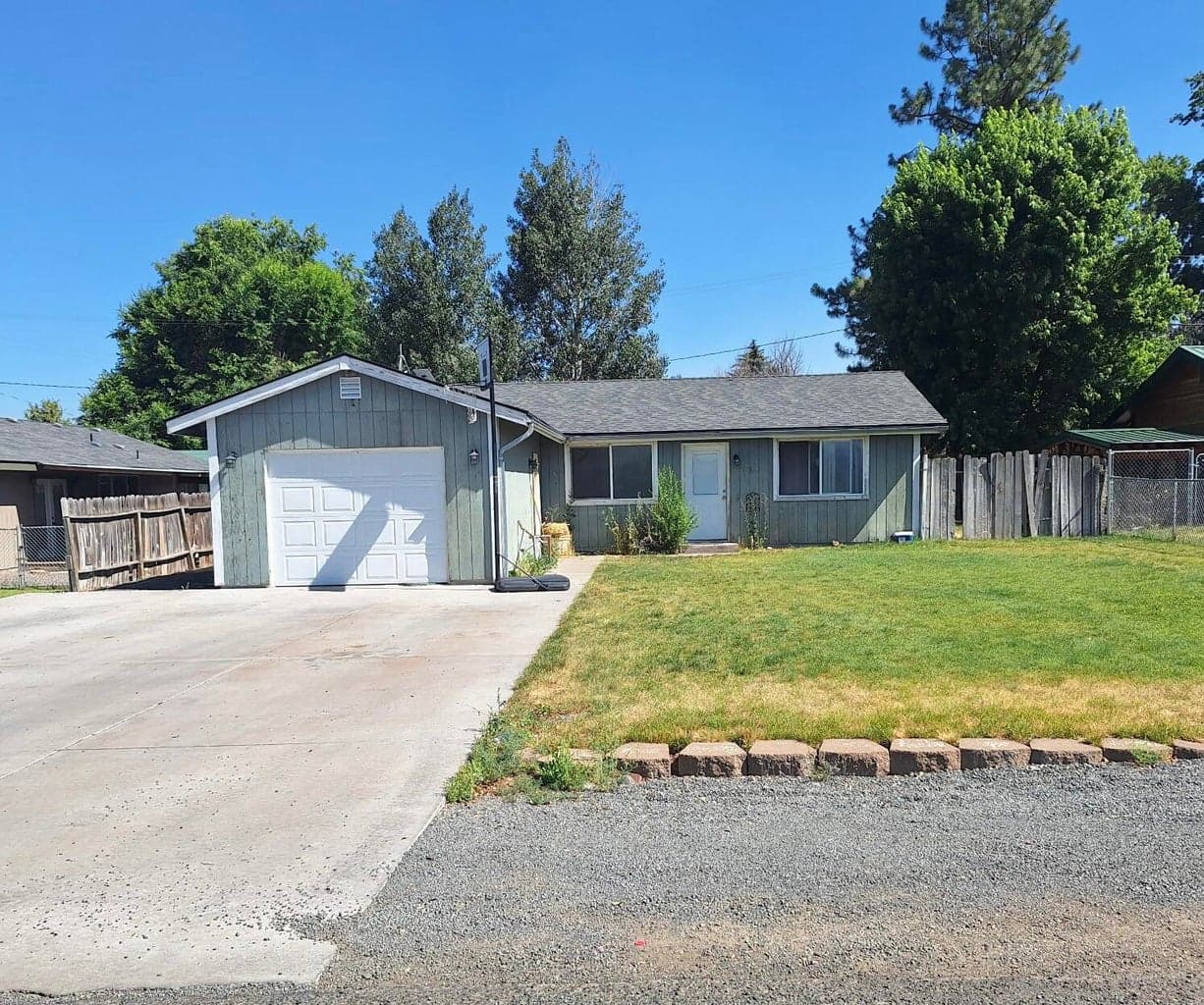 31643 Klamath